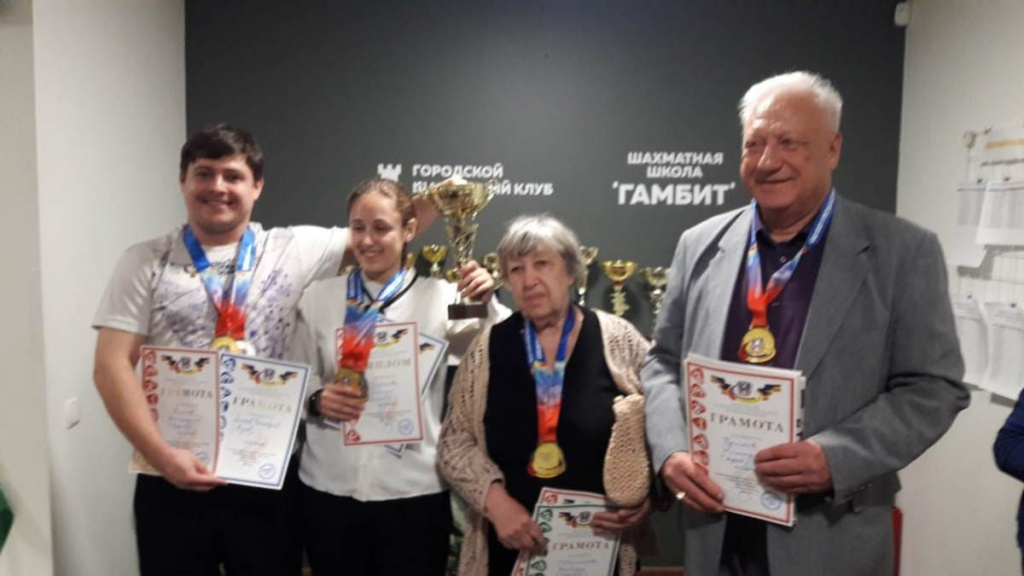 Азовчане - победители турнира среди районных команд