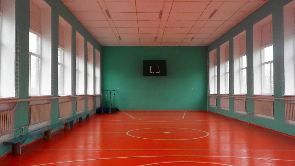 Спортзал в Гашунской школе Зимовниковского района