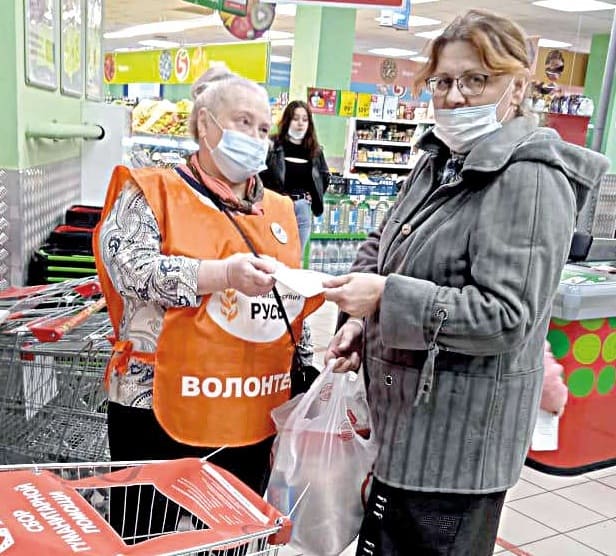 Надежда КОМИССАРОВА первый раз участвует в благотворительном марафоне. И, кажется, со всем справляется. Надежда КОМИССАРОВА первый раз участвует в благотворительном марафоне. И, кажется, со всем справляется.