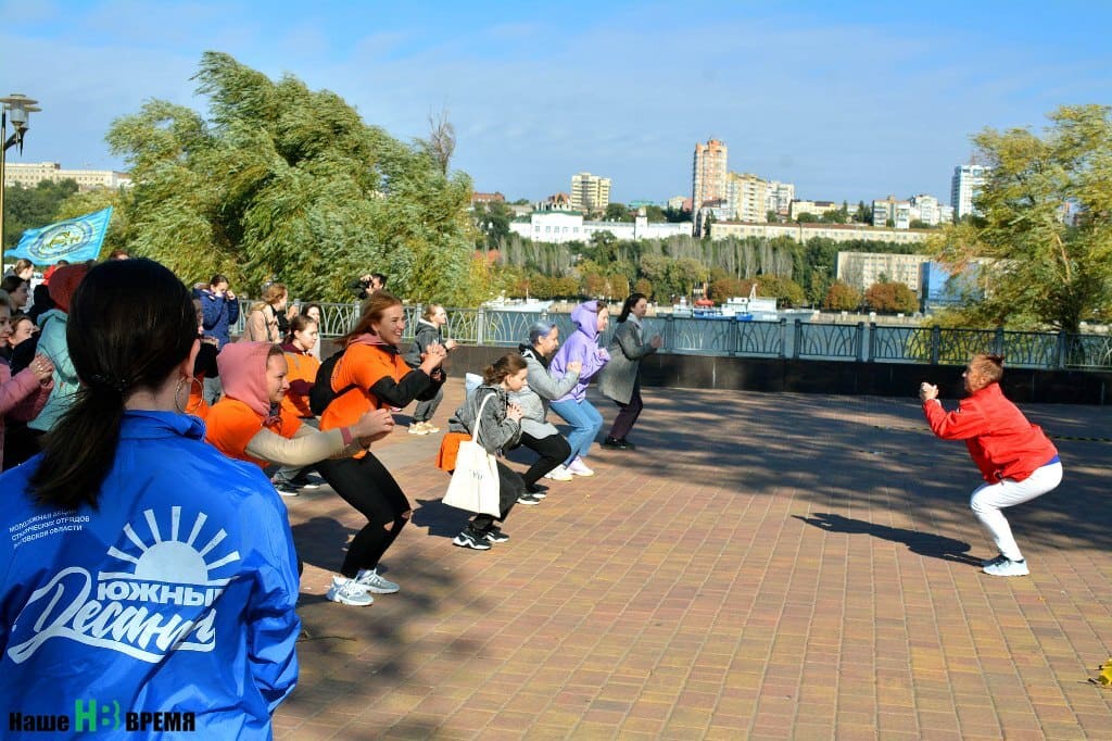 спорткомплекс содружество в ясенево. арб соревнования. настольный теннис ростов. динамо ростов волейбол. роуп скиппинг логотипы.