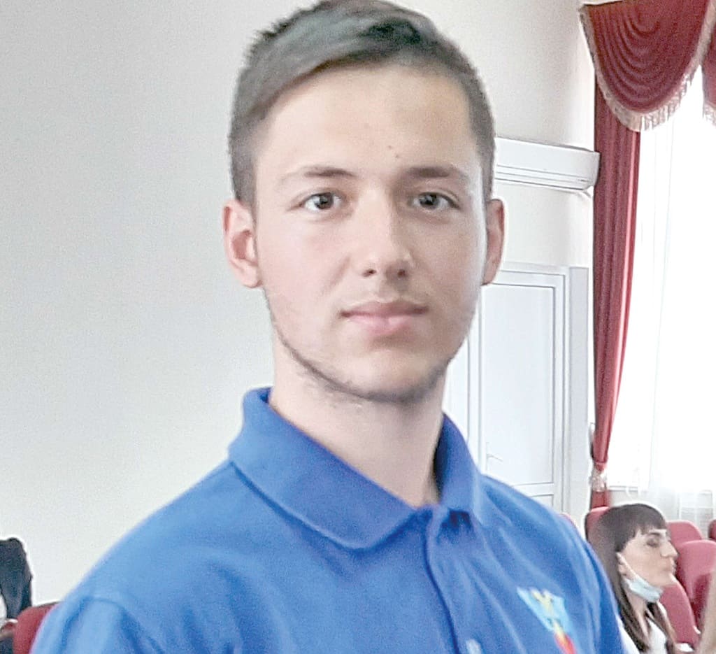 Дмитрий ЗЕЛЕНСКИЙ, город Красный Сулин