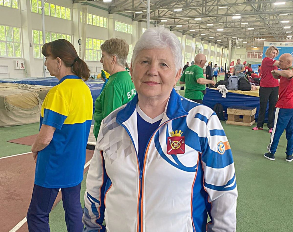 Лидия ТИШИНА: «С физкультурой надо дружить!» Лидия ТИШИНА: «С физкультурой надо дружить!»