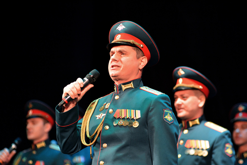 Российские ансамбли песни и пляски