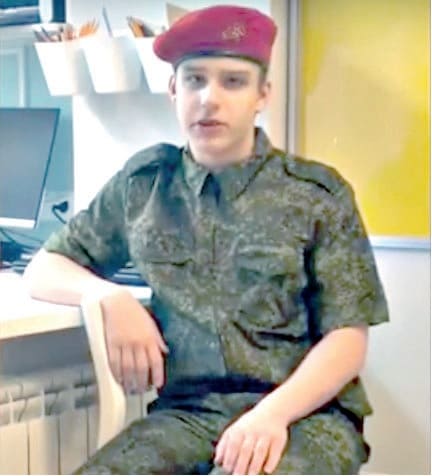 Константин Напханенко из Ростова-на-Дону читал «Майор привез мальчишку на лафете» Константина Симонова. Константин Напханенко из Ростова-на-Дону читал «Майор привез мальчишку на лафете» Константина Симонова.