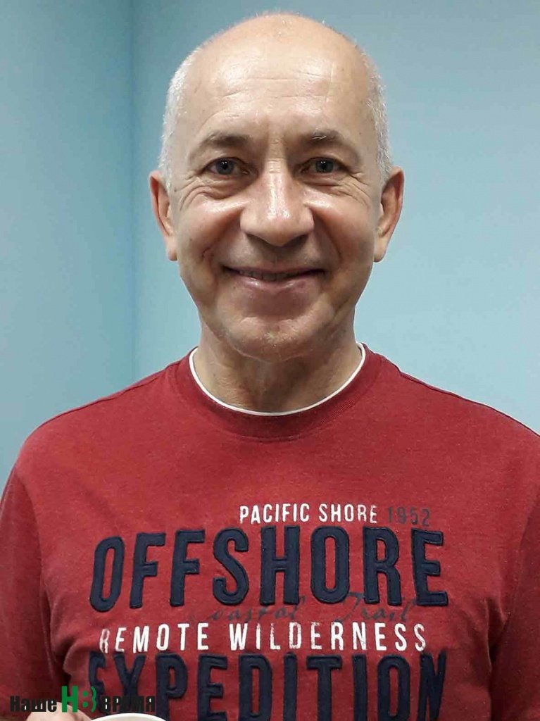 Александр АКИНИН, барабанщик (в разное время работал в ВИА «Шестеро молодых», «Красные маки», «Карнавал», «Лейся, песня», играл с В. Высоцким)