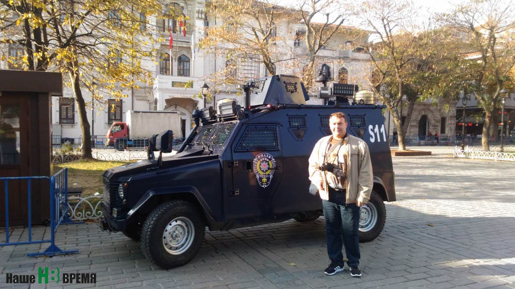 Police броневик