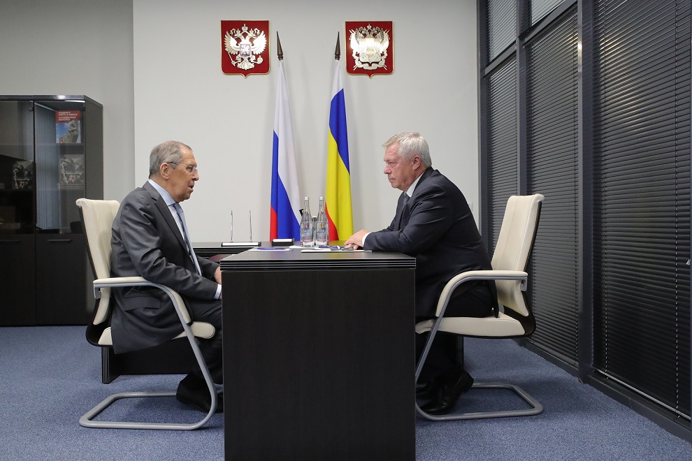 Лавров Голубев.jpg