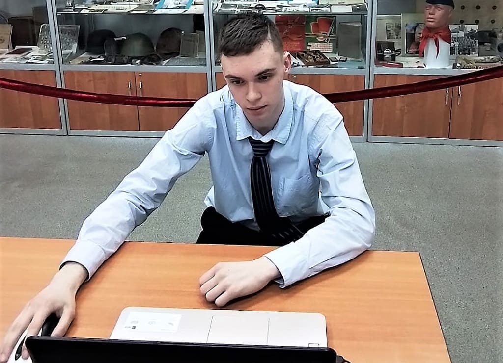 Участник конкурса "Мы помним" из школы №49 Максим Онищенко