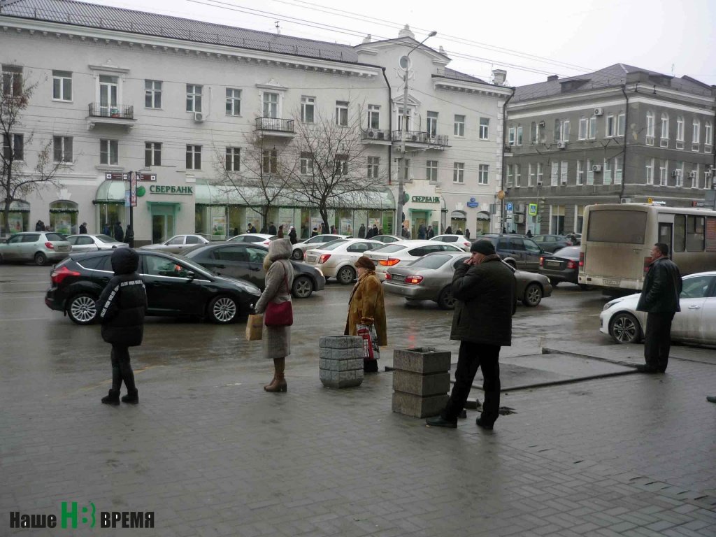 ...а здесь – остановочный комплекс.