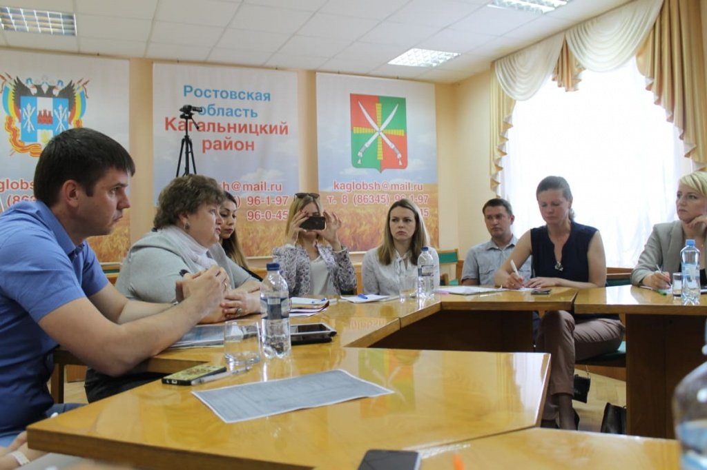 Члены инициативной группы, по словам Михаила Фишкина, основательно и грамотно подготовились к диалогу