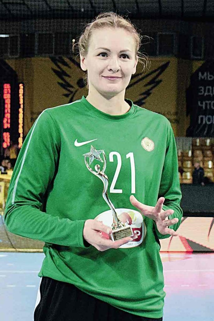 Лучший игрок матчаголкипер Анна СЕДОЙ-КИНА.
