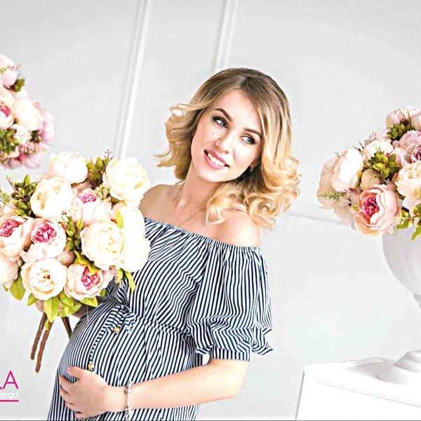 Ирина ПРАЧИК: «Банковский служащий, лейтенант в запасе, политолог и просто счастливая мама Арсения». Ирина ПРАЧИК: «Банковский служащий, лейтенант в запасе, политолог и просто счастливая мама Арсения».