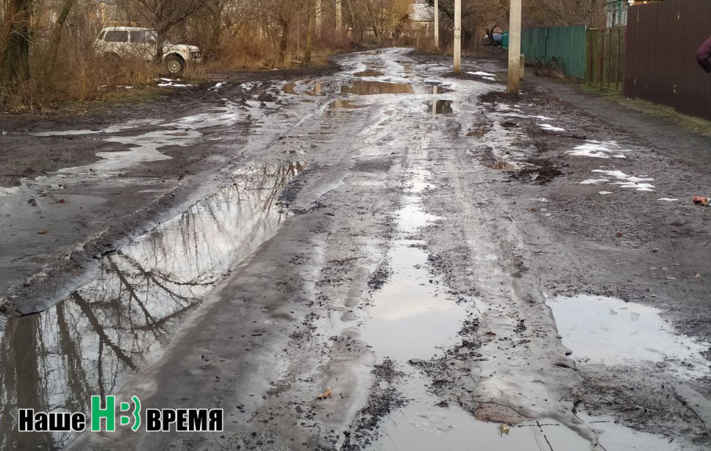 Вытри слезы_ отдохни немного_ я русская дорога Отходи, а я тебя прикрою_ грязью да водою.jpg Вытри слезы_ отдохни немного_ я русская дорога Отходи, а я тебя прикрою_ грязью да водою.jpg