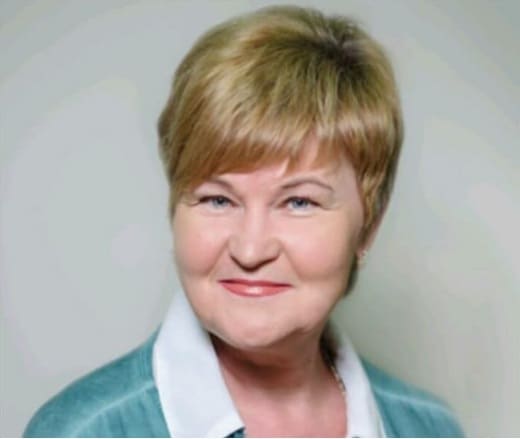 Лидия КАСИНОВА, заместитель директора колледжа по воспитательной работе, преподаватель высшей квалификационной категории Лидия КАСИНОВА, заместитель директора колледжа по воспитательной работе, преподаватель высшей квалификационной категории