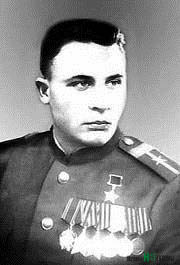 Таким Иван Нечаев был в девятнадцать лет.