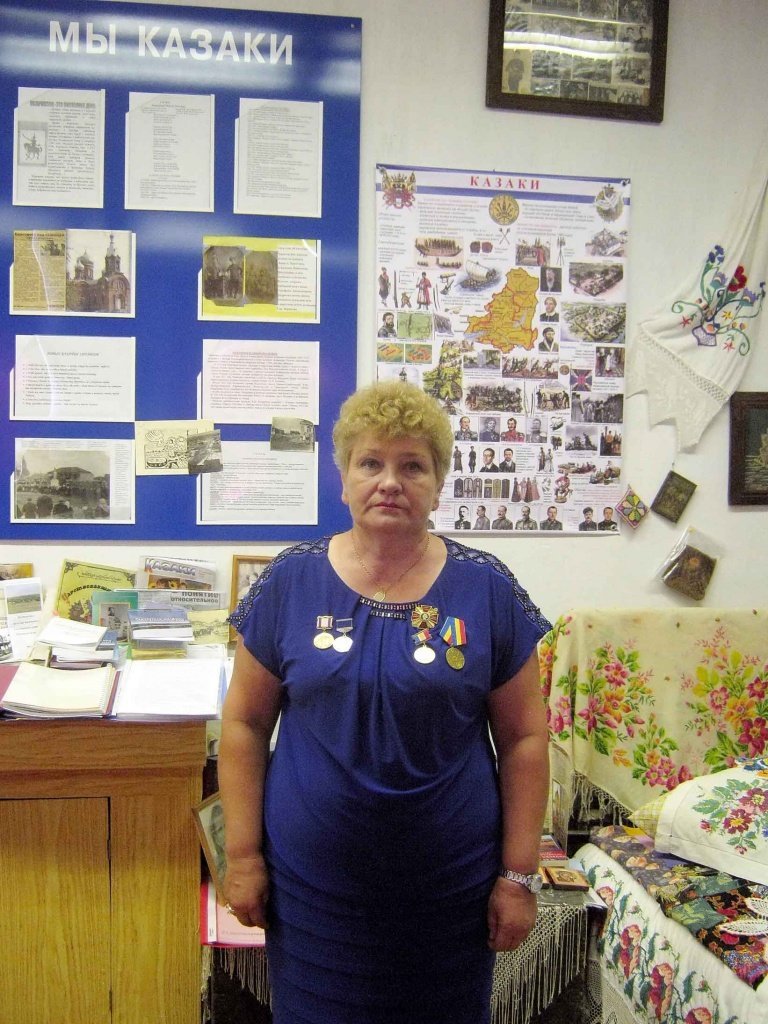 Директор-школы-Елена-Филина.jpg