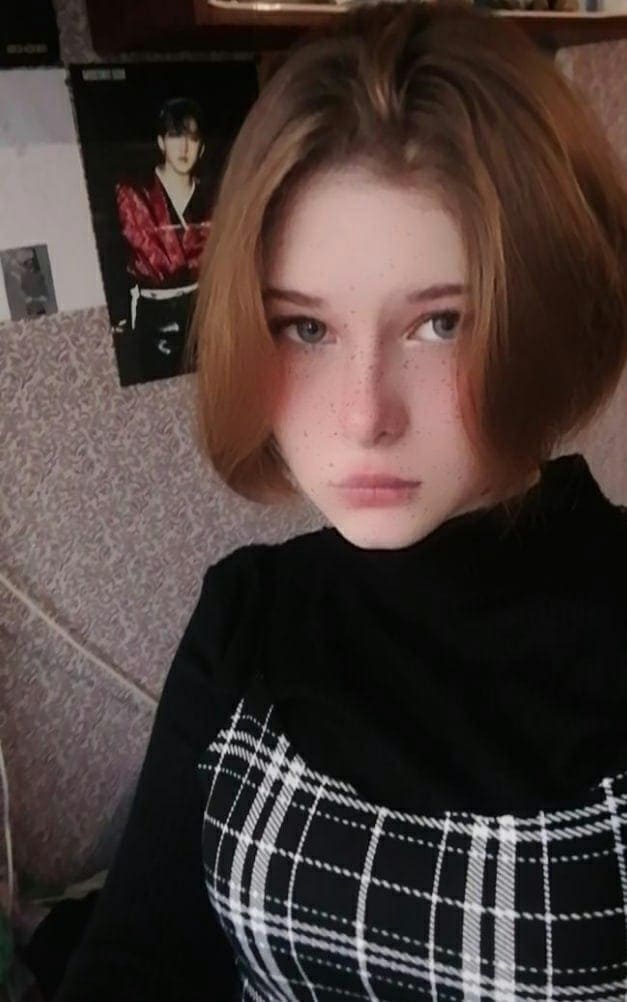 Татьяна МЕРКУЛОВА выбрала колледж по совету родителей. А в сентябре поступила в Институт сферы обслуживания и предпринимательства (филиал) ДГТУ Татьяна МЕРКУЛОВА выбрала колледж по совету родителей. А в сентябре поступила в Институт сферы обслуживания и предпринимательства (филиал) ДГТУ