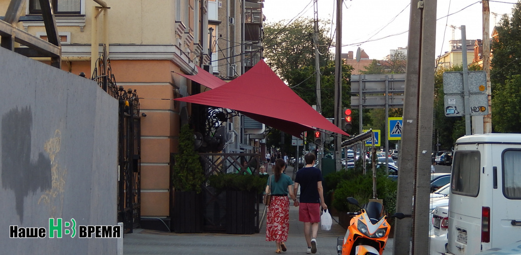 Алые паруса по-росотовски.jpg