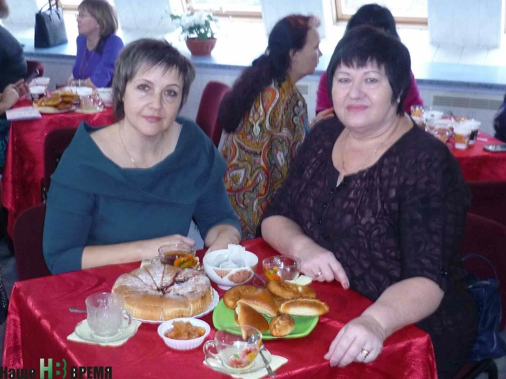 Светлана Галганова (слева) и Елена Глазкова – активистки из Каменского района.