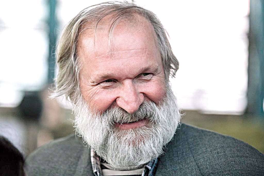 Федор ДОБРОНРАВОВ в этом сериале играет Ивана Яковлевича Шаляпина, отца главного героя. Федор ДОБРОНРАВОВ в этом сериале играет Ивана Яковлевича Шаляпина, отца главного героя.