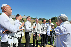 Помните чтобы жить!