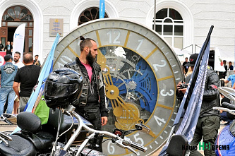 В Ростове-на-Дону байкеры выступили за безопасность на дорогах