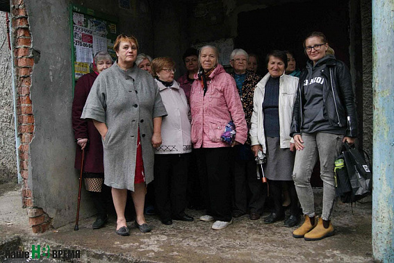 Даже если инициативных жильцов в большом многоквартирном доме не так много, навести в нем порядок, как правило, бывает можно. Правда, постараться придется очень сильно.