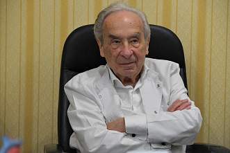 Александр Акимович Дюжиков встречает юбилей