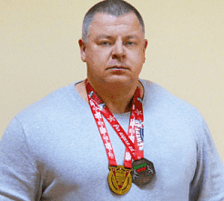 Донской спортсмен Борис Трофимов стал чемпионом мира по пауэрлифтингу