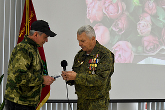 25 11 2025 Матерям бойцов СВО посвятили концерт в Таганроге 