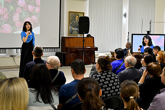 25 11 2025 Матерям бойцов СВО посвятили концерт в Таганроге 