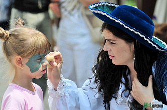 А у нас – Донливуд!