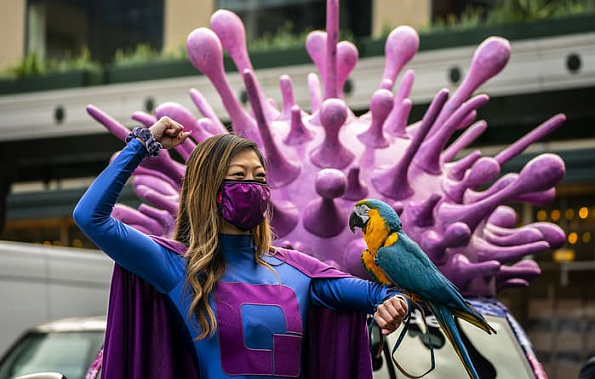 Хроники коронавируса: зеленые паспорта, третья вакцина и сокращение «красной зоны» на Дону