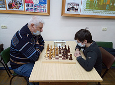 В Ростове стартовал шахматный «Мемориал Владимира Канцына»