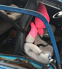 В Песчанокопском районе автомобиль с двумя детьми врезалась в грузовик