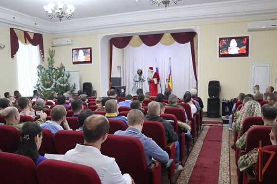 В донском военном госпитале Росгвардии состоялся праздничный концерт