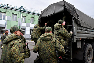 10 04 2026 Первые призывники отправились служить