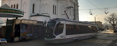 В Ростове на общественном транспорте стало ездить в два раза меньше людей