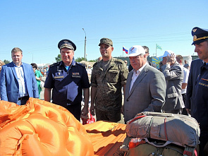 Пробка - на земле, «бочка» - в небе