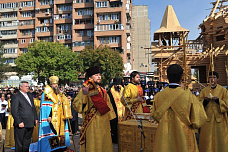 Новый храм, пешеходная набережная, концерт_16365