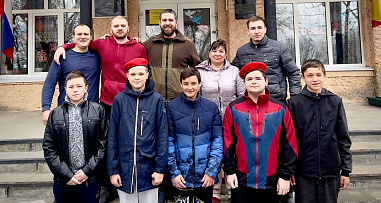 Большекрепинская «Сила добра» отправит бойцам в зону СВО тепловизор, сало и мёд