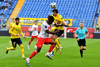 14 04 2026 Тяжелая «испанская партия». ФК «Ростов» сыграл вничью со «Спартаком»