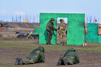 В учебном центре ЮВО идет подготовка штурмовиков