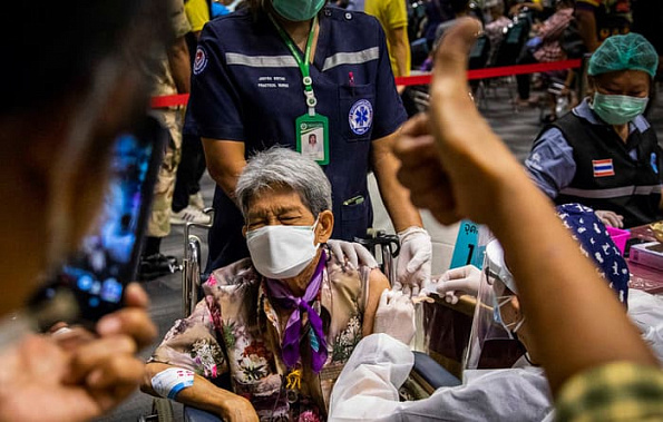 Хроники коронавируса: Европа открывается, Россия закрывается, на Дону переходят черту