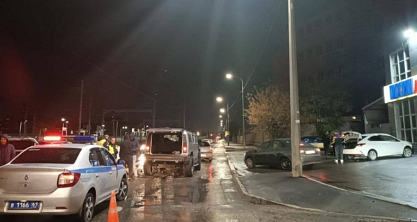 В Ростове-на-Дону случилось ДТП с участием нескольких машин