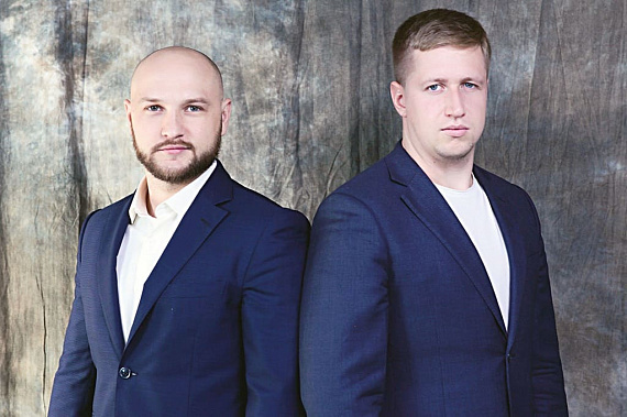 Игорь АЛИМОВ с бизнес-партнёром Владиславом ЧЕЛПАЧЕНКО вместе открыли школу в Интернете для тех, кому за 50.