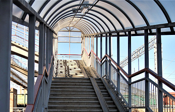 Береженого  железнодорожная инфраструктура сбережёт...