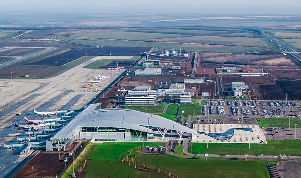 Из-за ложных сообщений о минировании в Ростовском аэропорту «Платов» вновь провели эвакуацию