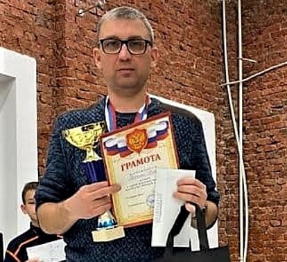 Победитель рапида международный мастер Павел Котенко