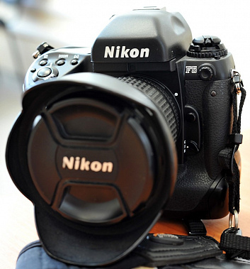 Nikon празднует юбилей